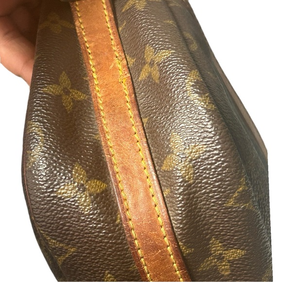 Louis Vuitton Senlis Crossbody Bag Monogram Canvas - Picture 7 of 15